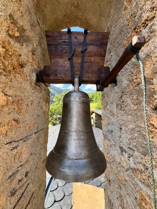 COL.LOCACIÓ CAMPANES MERITXELL