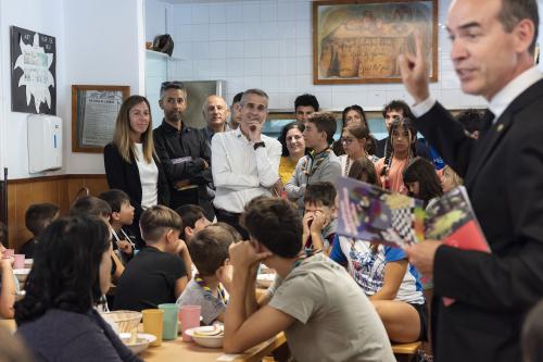 DINAR A AINA 2025