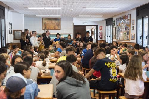 DINAR A AINA 2025