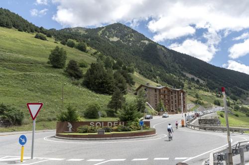 ROTONDA PRAT DEL REGÍ 