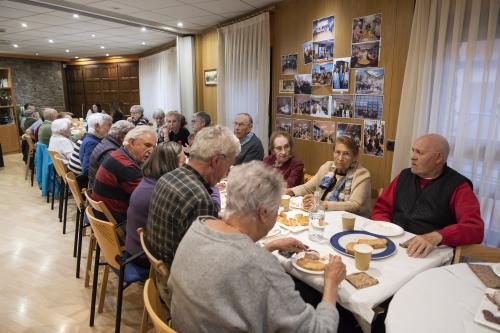 CASTANYADA GENT GRAN 