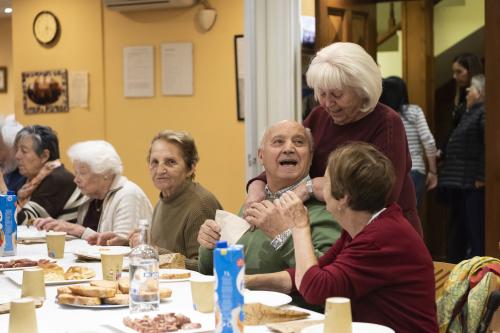 CASTANYADA GENT GRAN 