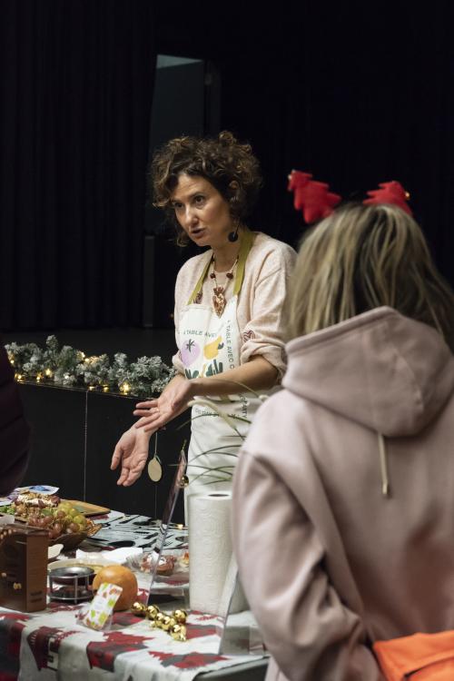 MERCAT NADALENC DE SEGONA MÀ